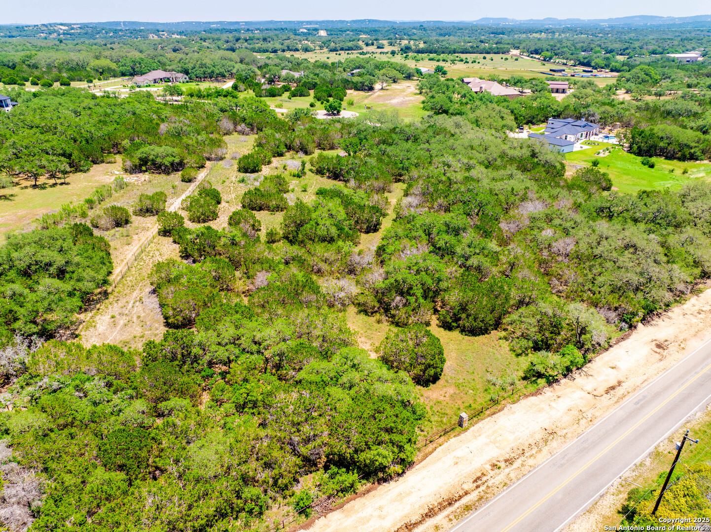 1107 Montecito Ln