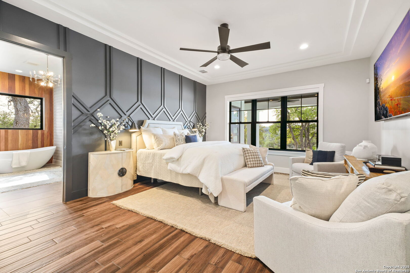 1107 Montecito