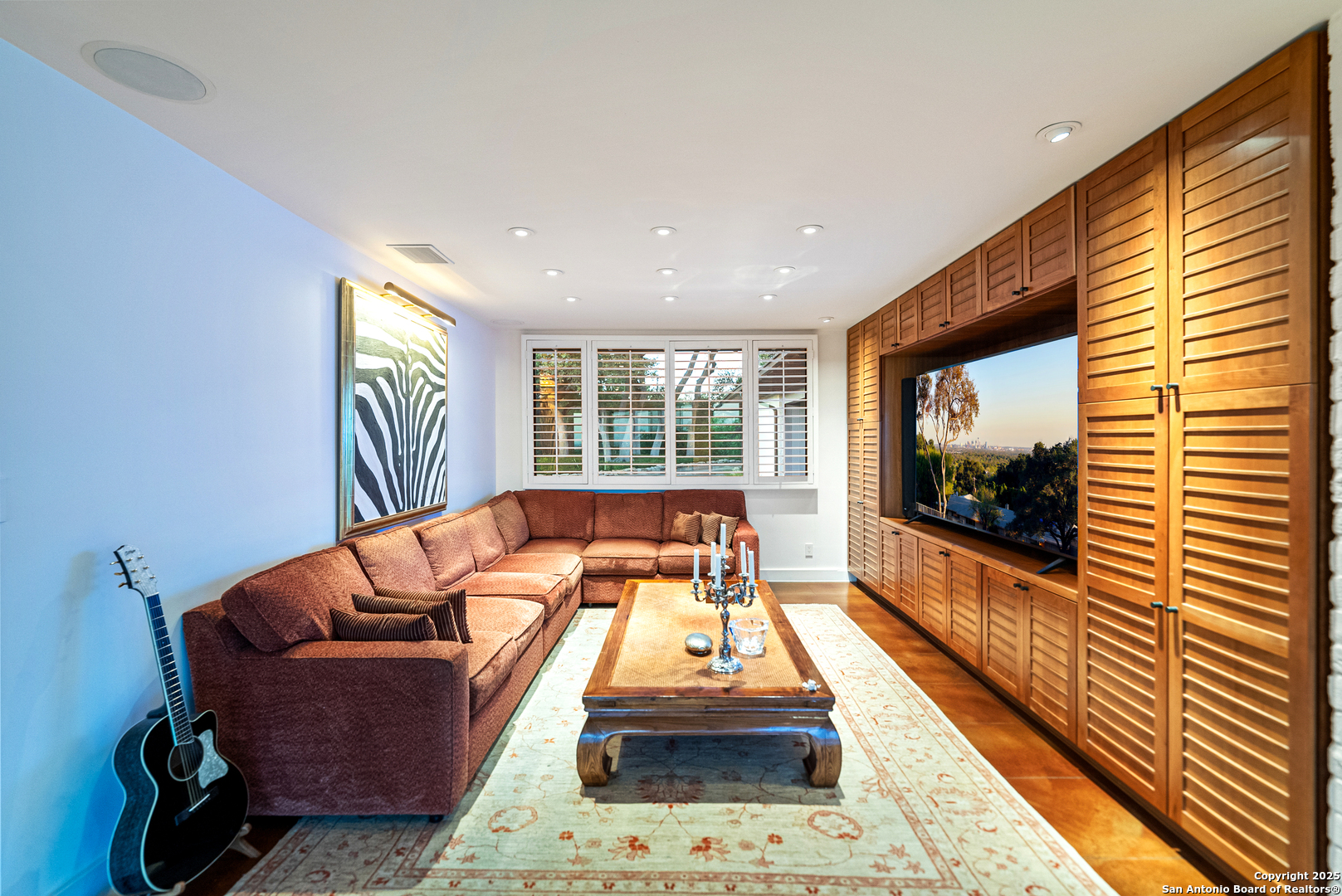 203 Lakeridge