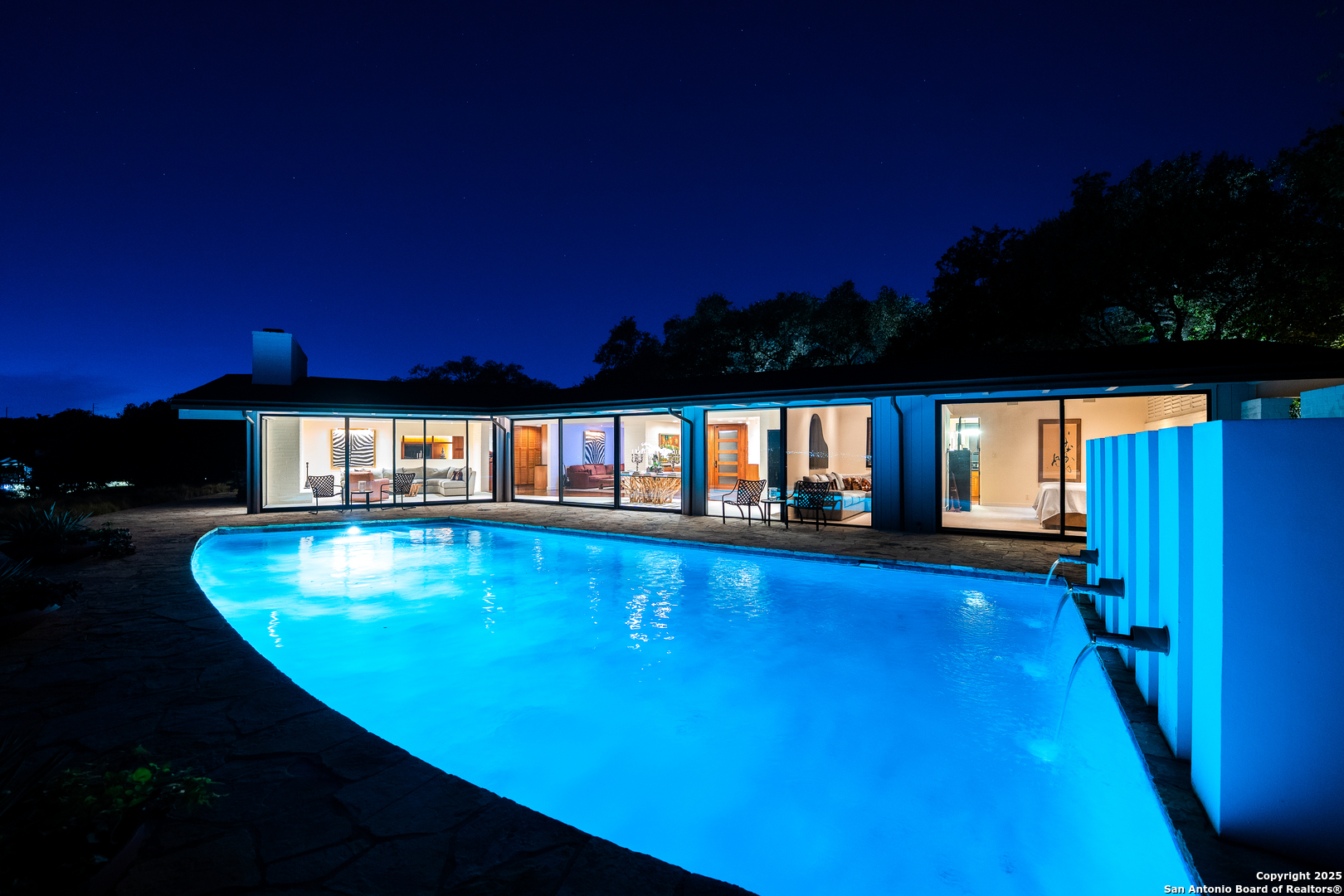 203 Lakeridge