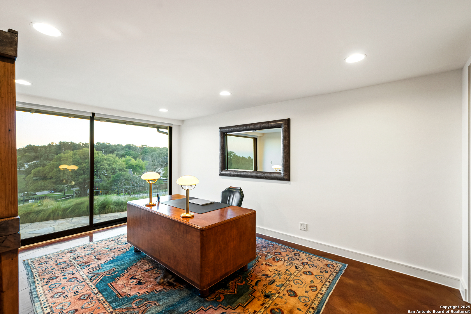 203 Lakeridge