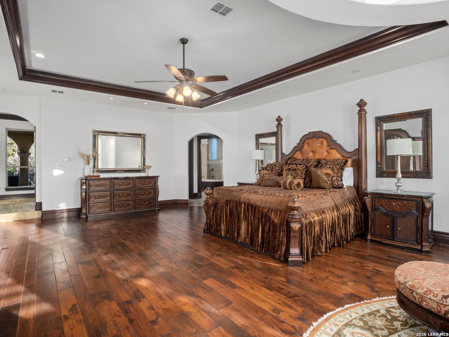 8730 Terra Gate