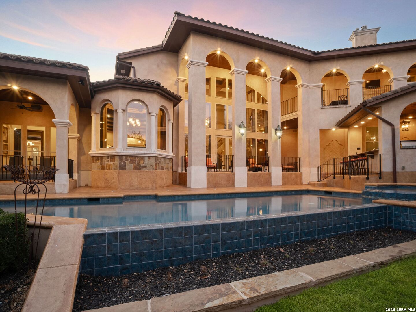 8730 Terra Gate