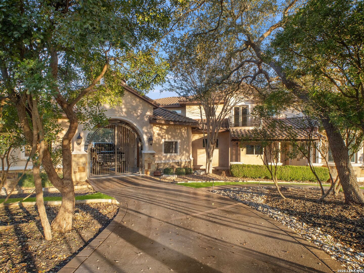 8730 Terra Gate