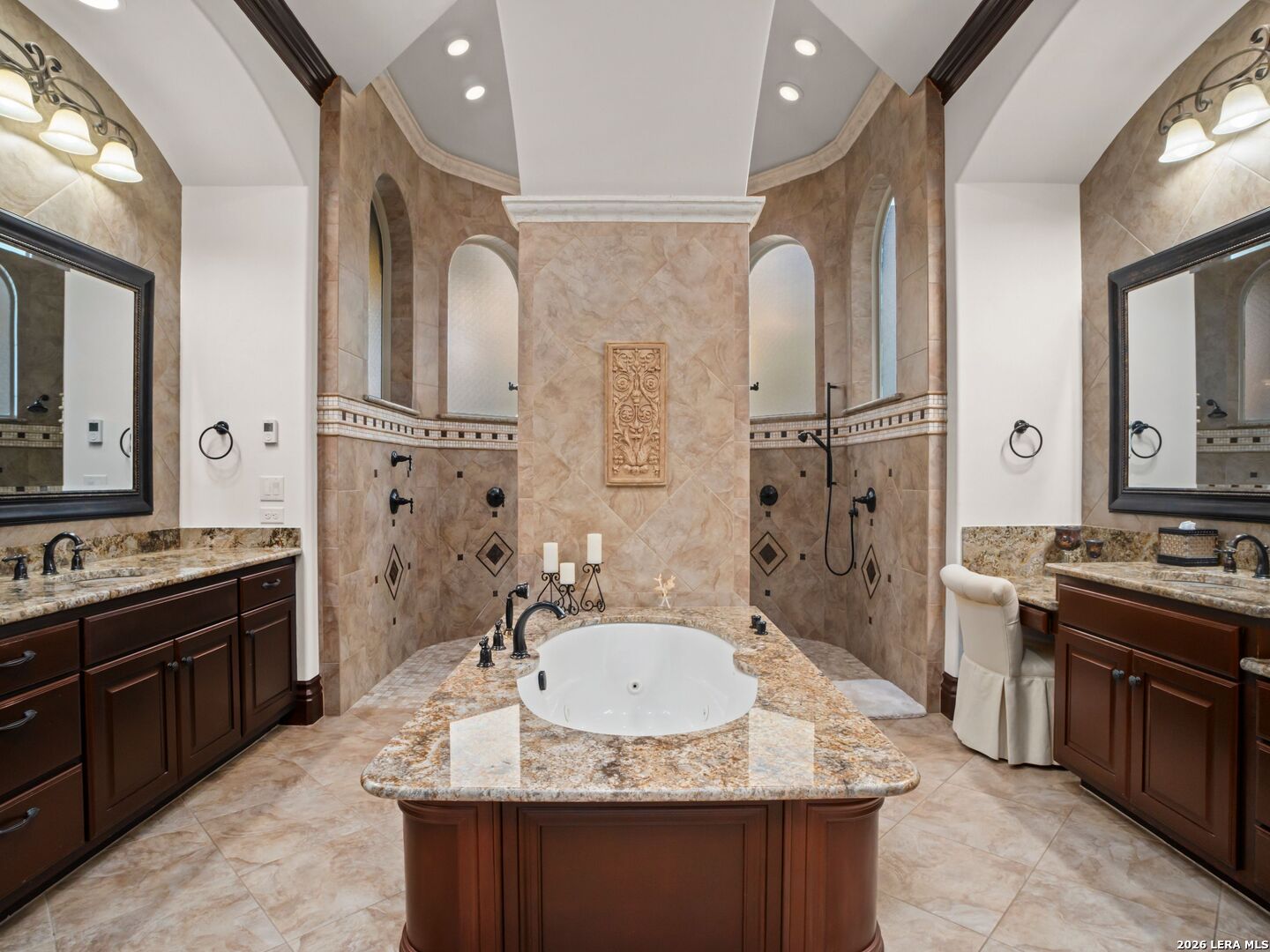 8730 Terra Gate