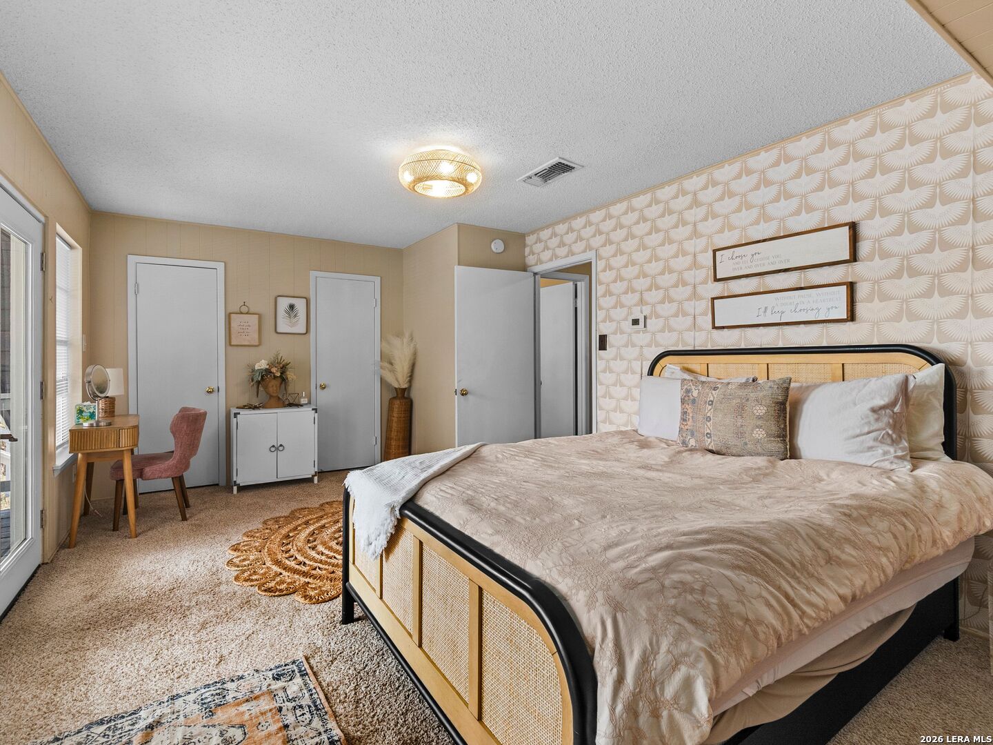 528 Rimrock Pass
