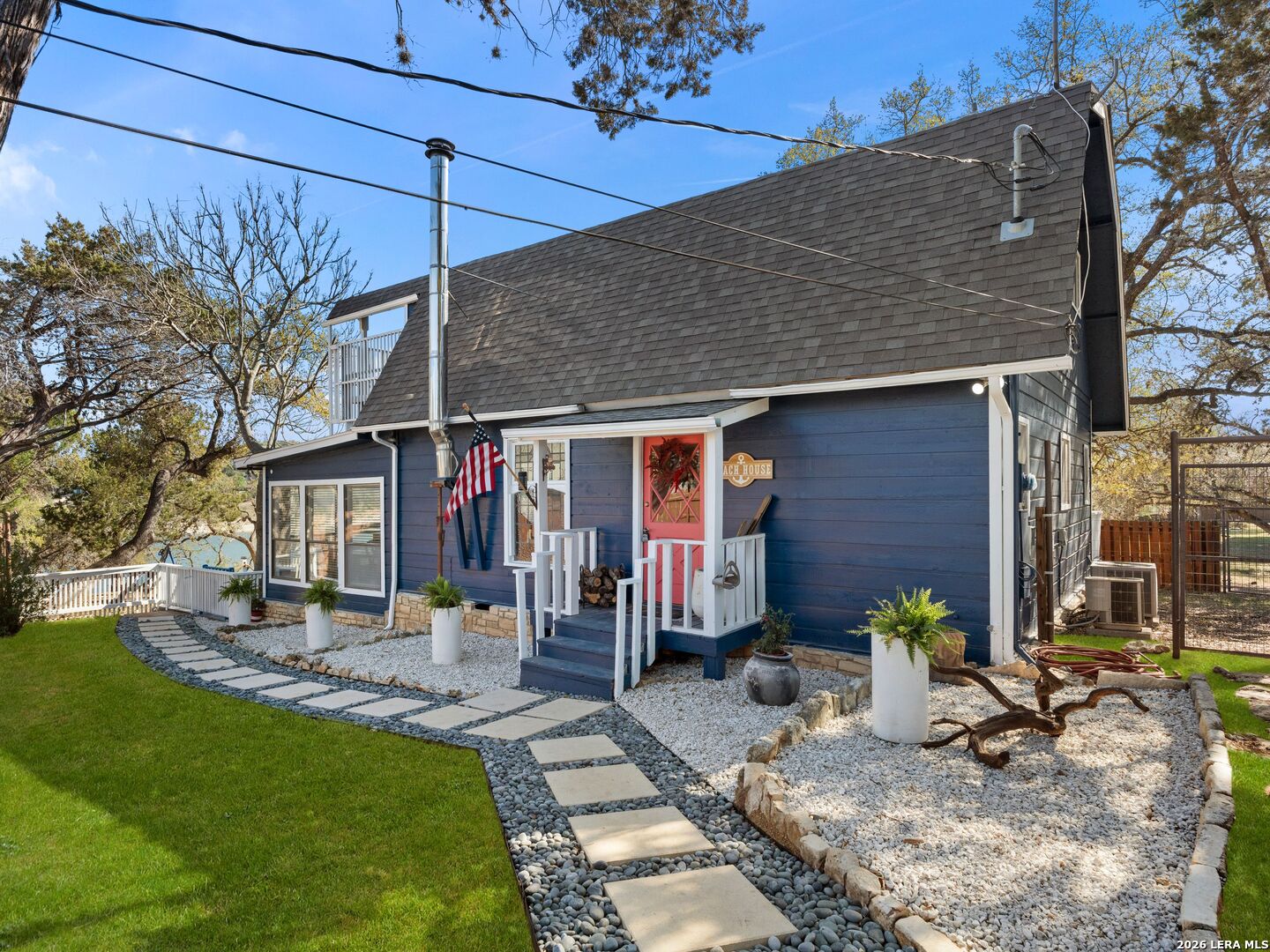528 Rimrock Pass