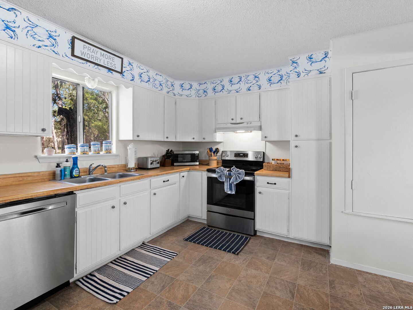 528 Rimrock Pass