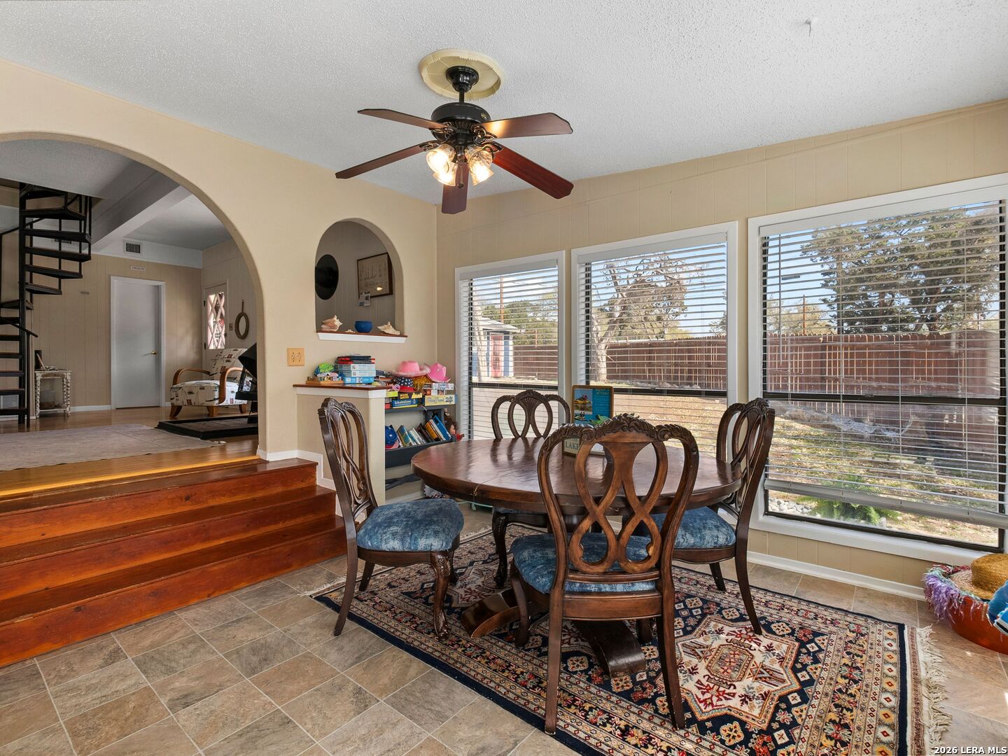 528 Rimrock Pass