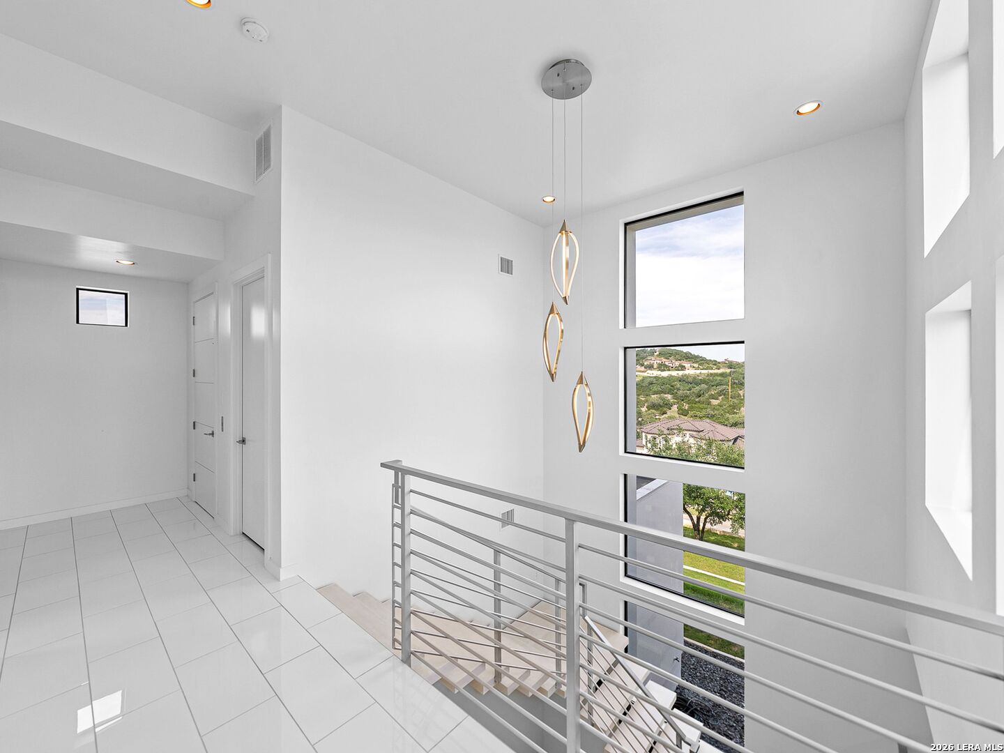 10015 Ivory Canyon