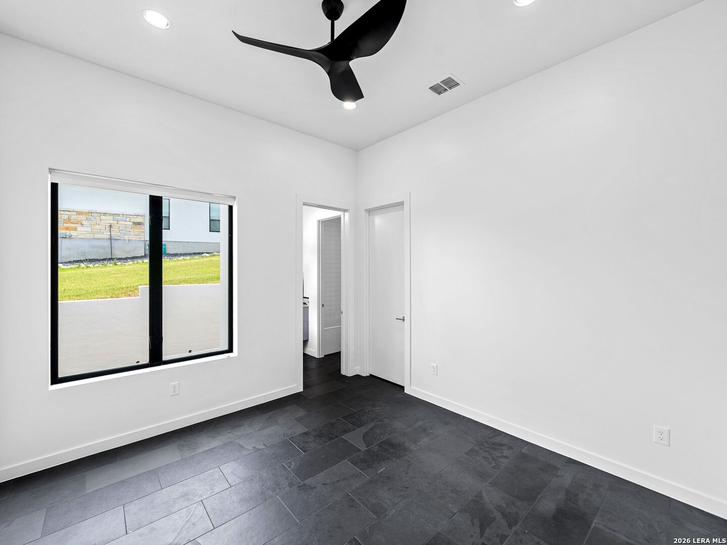 10015 Ivory Canyon