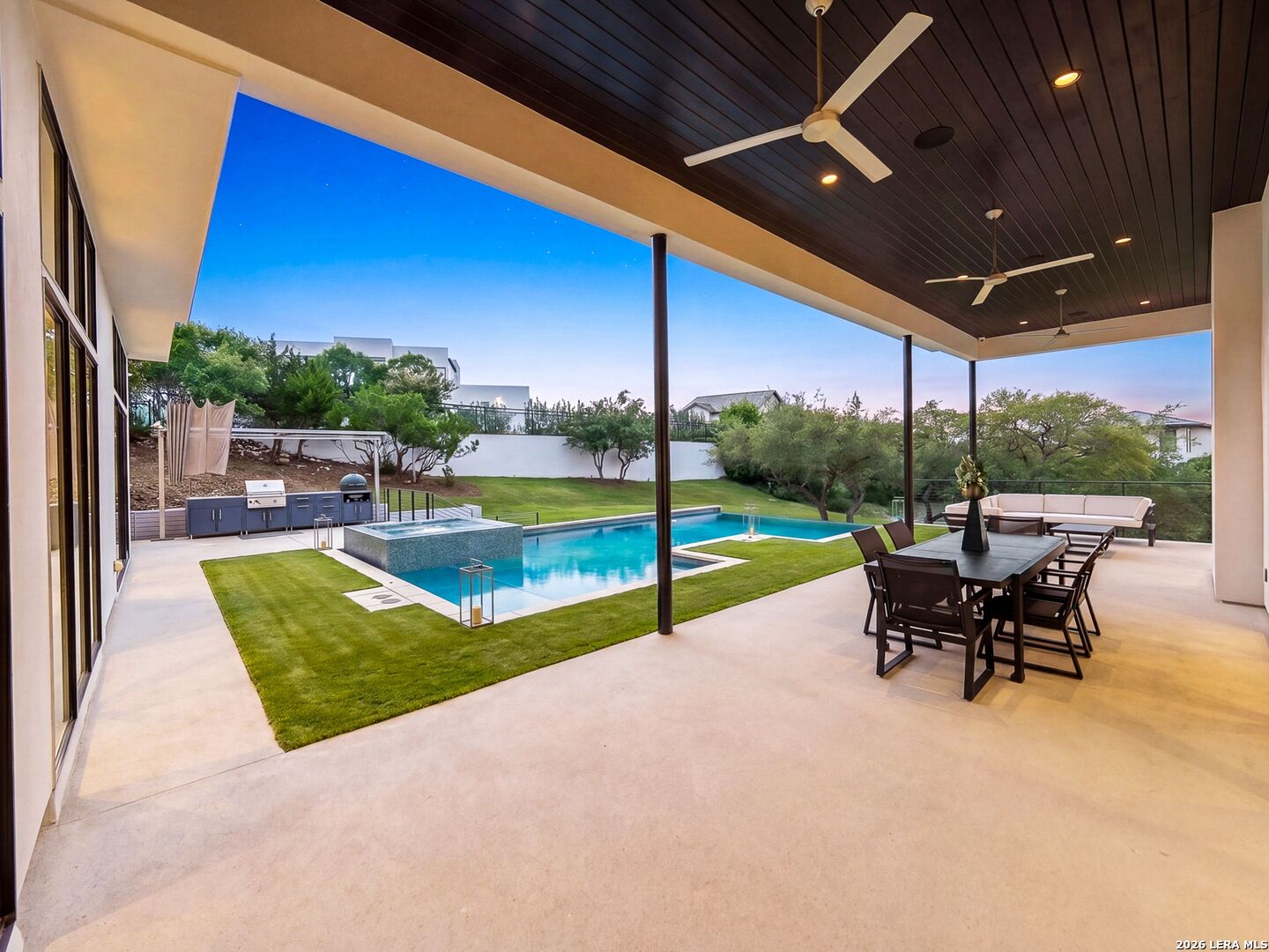 10015 Ivory Canyon