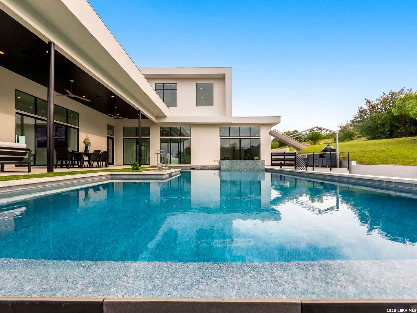 10015 Ivory Canyon