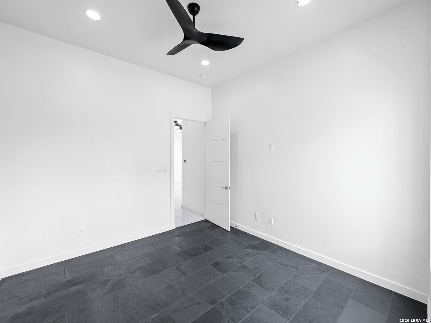 10015 Ivory Canyon