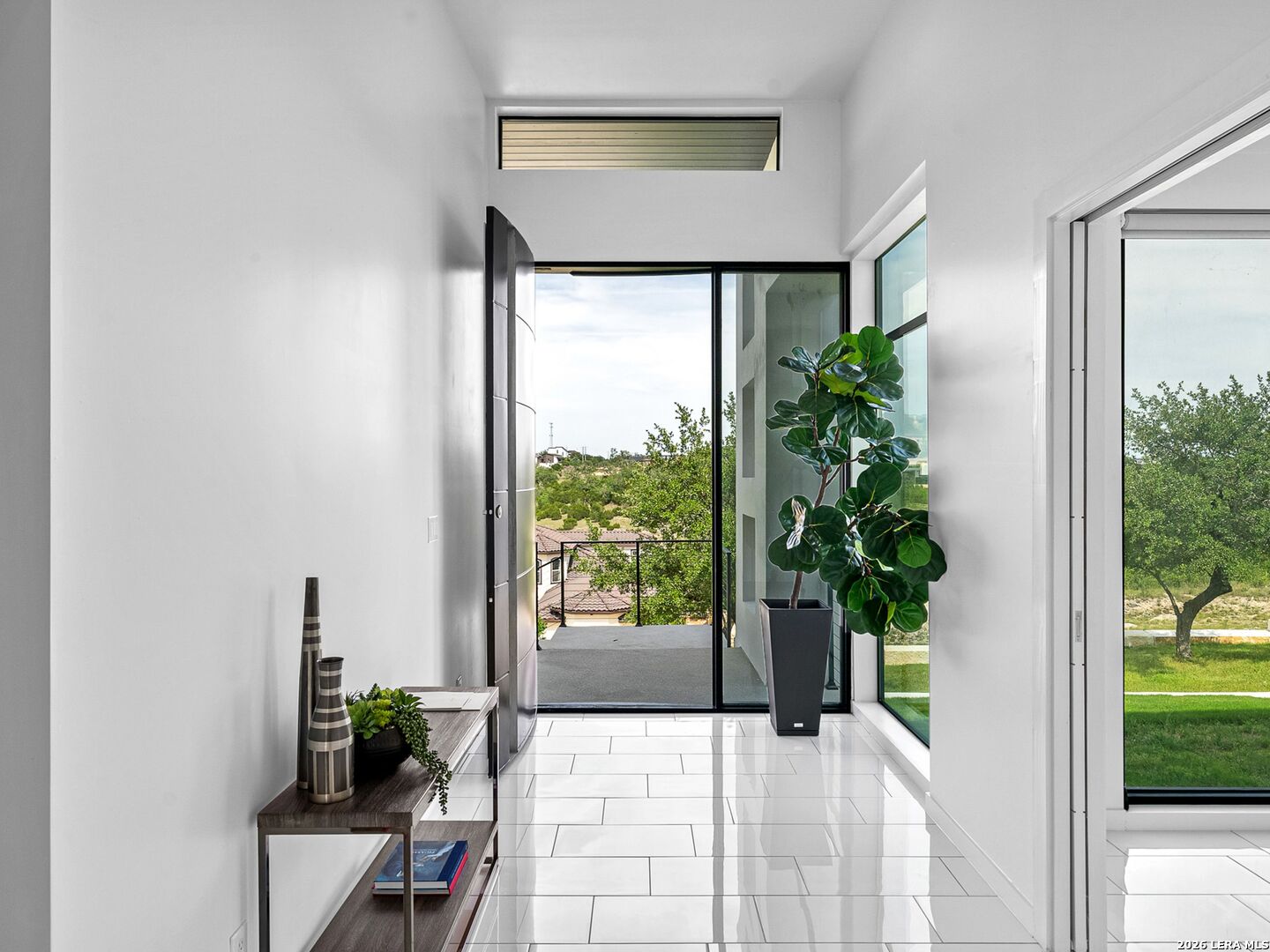 10015 Ivory Canyon