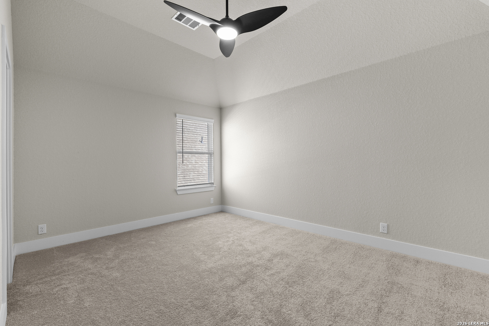 3027 Daplyn Park