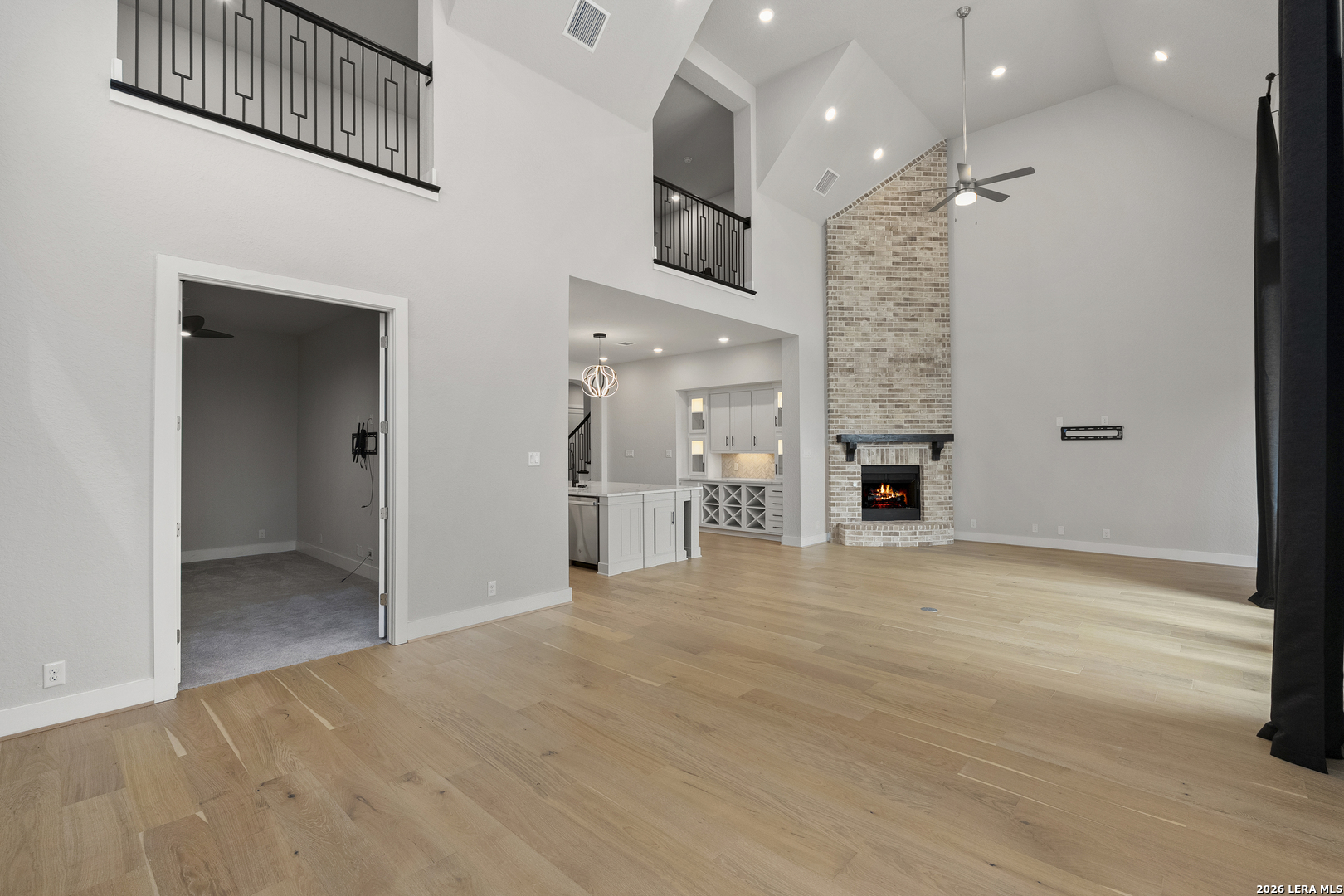 3027 Daplyn Park