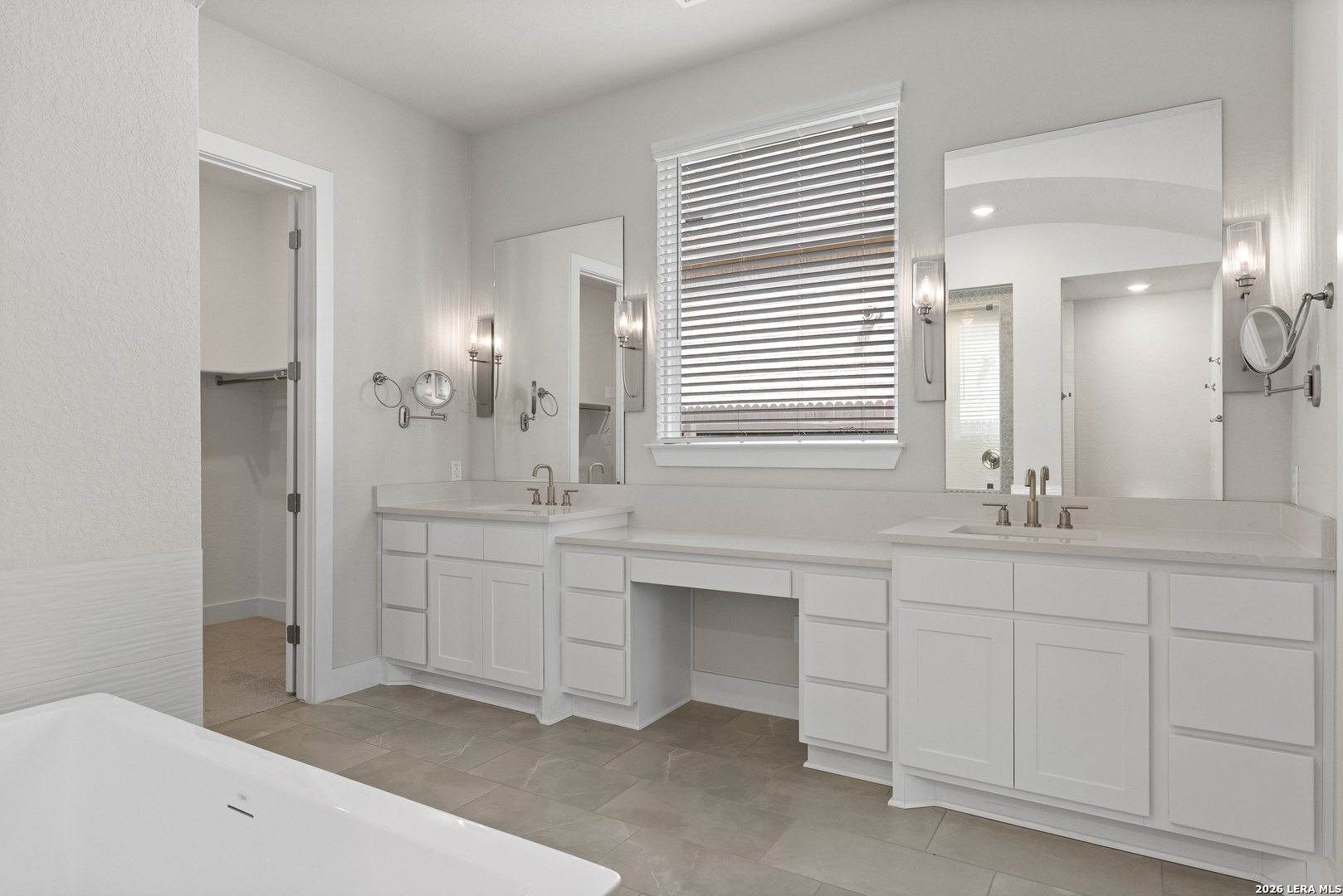 3027 Daplyn Park