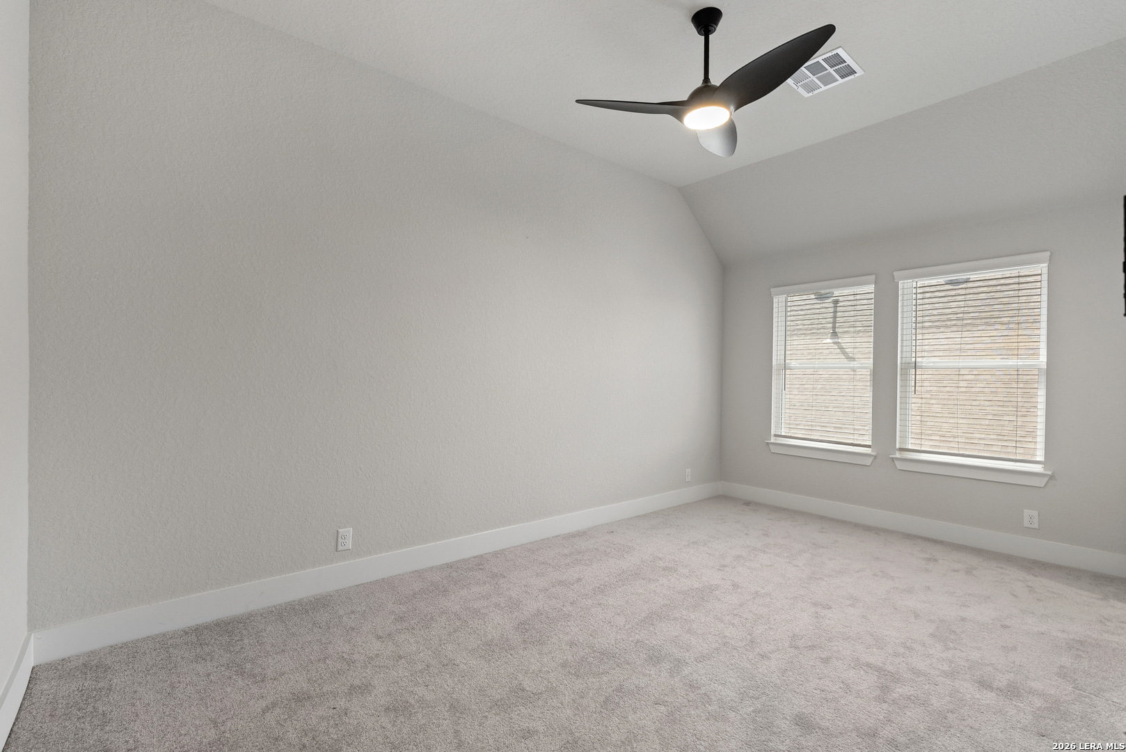 3027 Daplyn Park