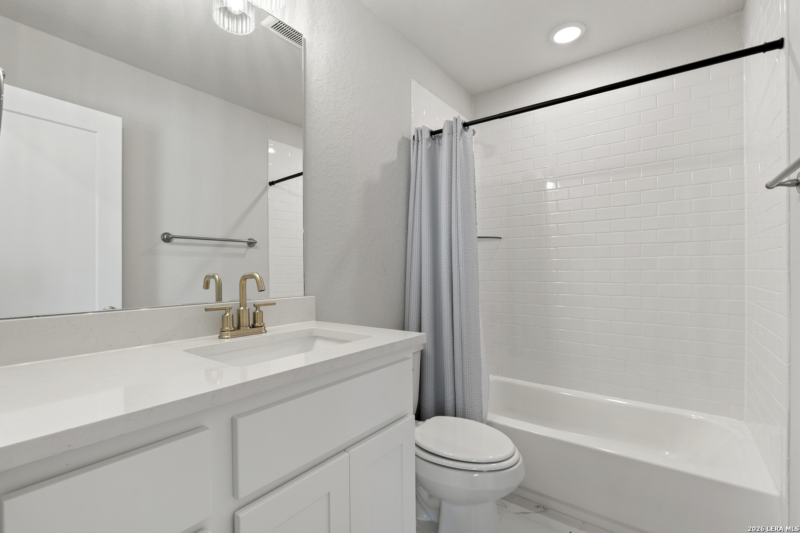 3027 Daplyn Park
