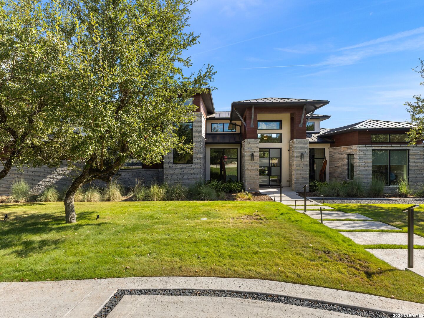 1028 Monteola