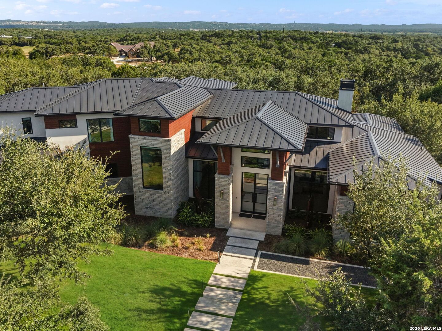 1028 Monteola