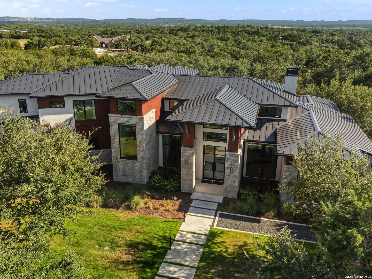 1028 Monteola
