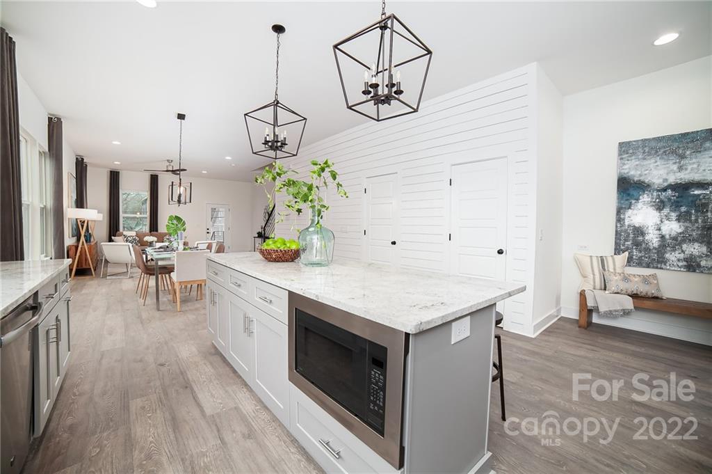 2112 Rozzelles Ferry Road