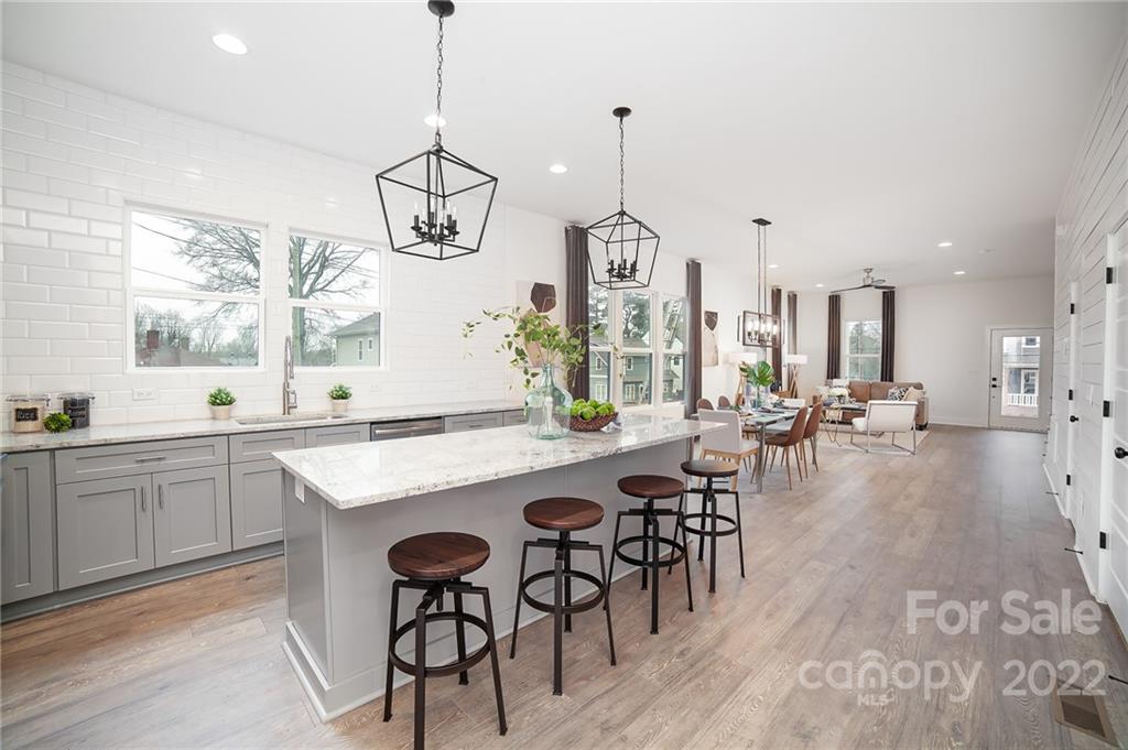 2112 Rozzelles Ferry Road