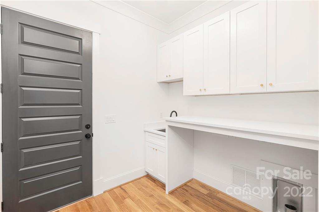 7101 Ramsgate Road