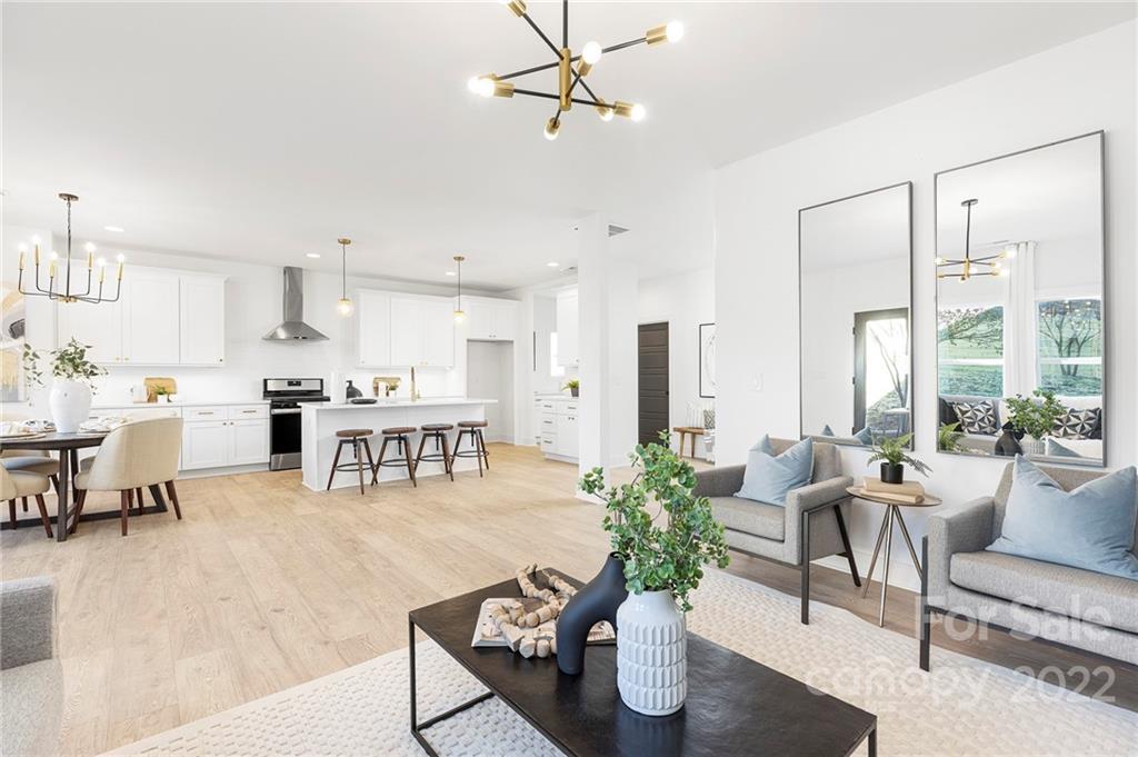 643 Tennyson Drive Unit: 1A