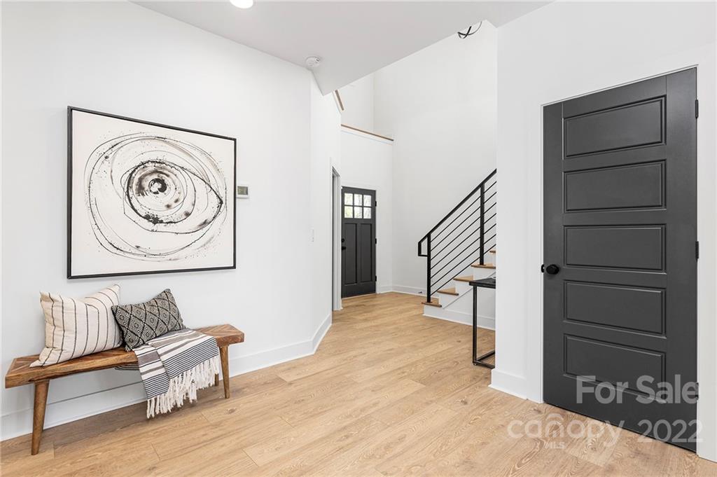 643 Tennyson Drive Unit: 1A