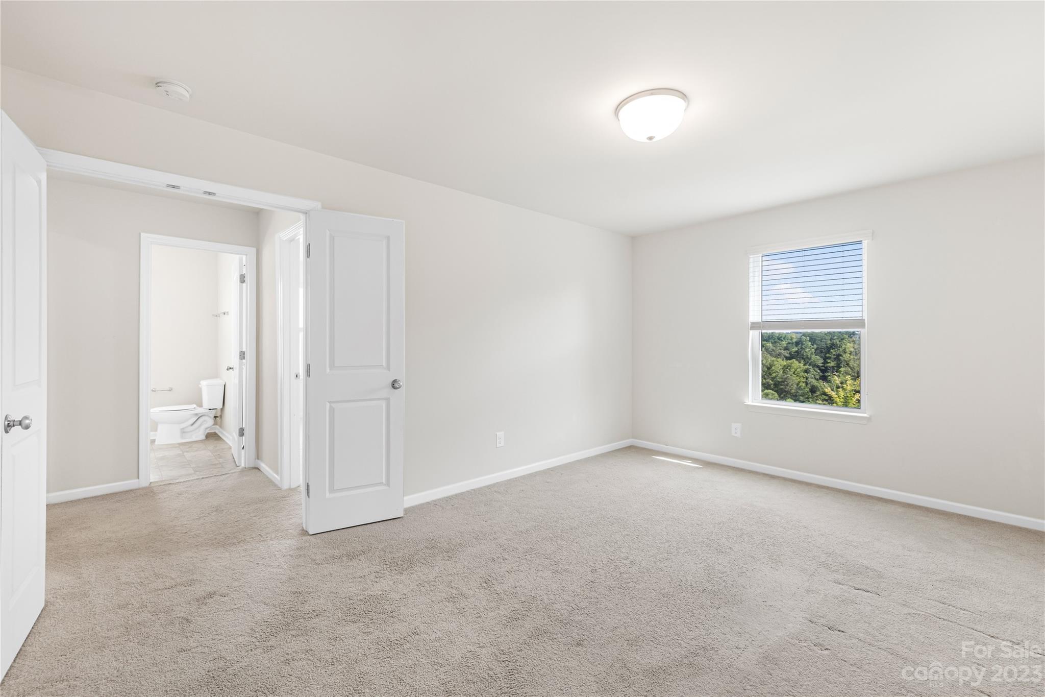 2410 Glenway Trail Court