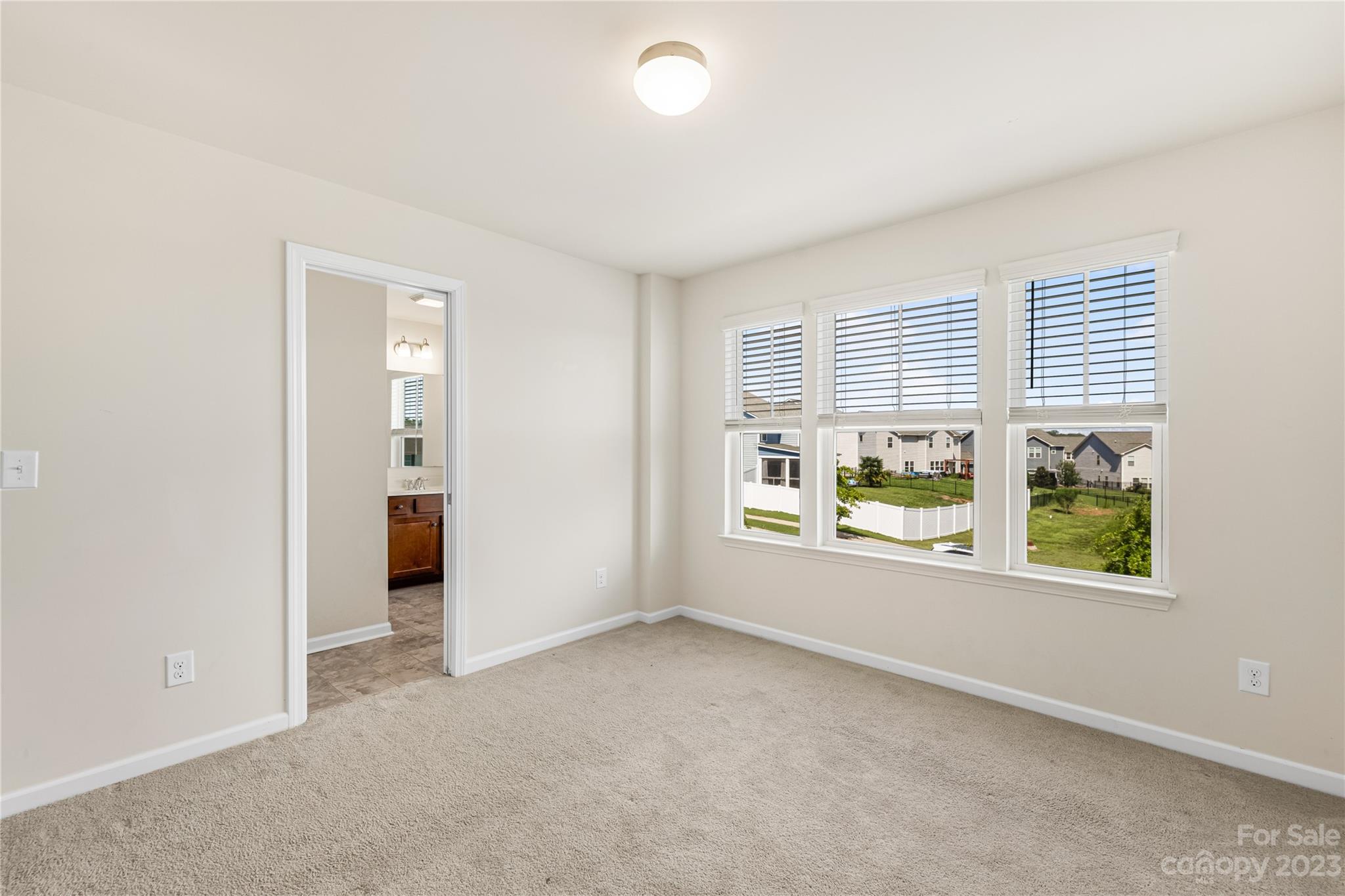 2410 Glenway Trail Court