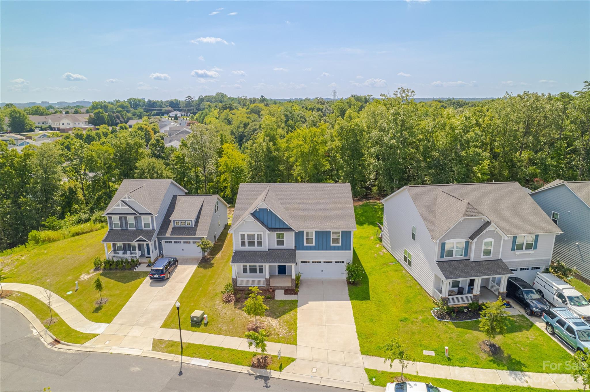 2410 Glenway Trail Court