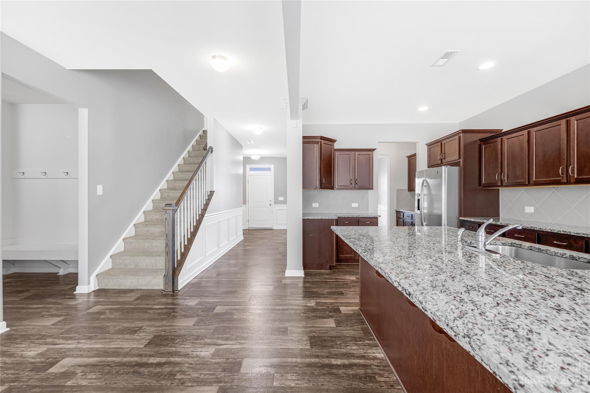 2410 Glenway Trail Court