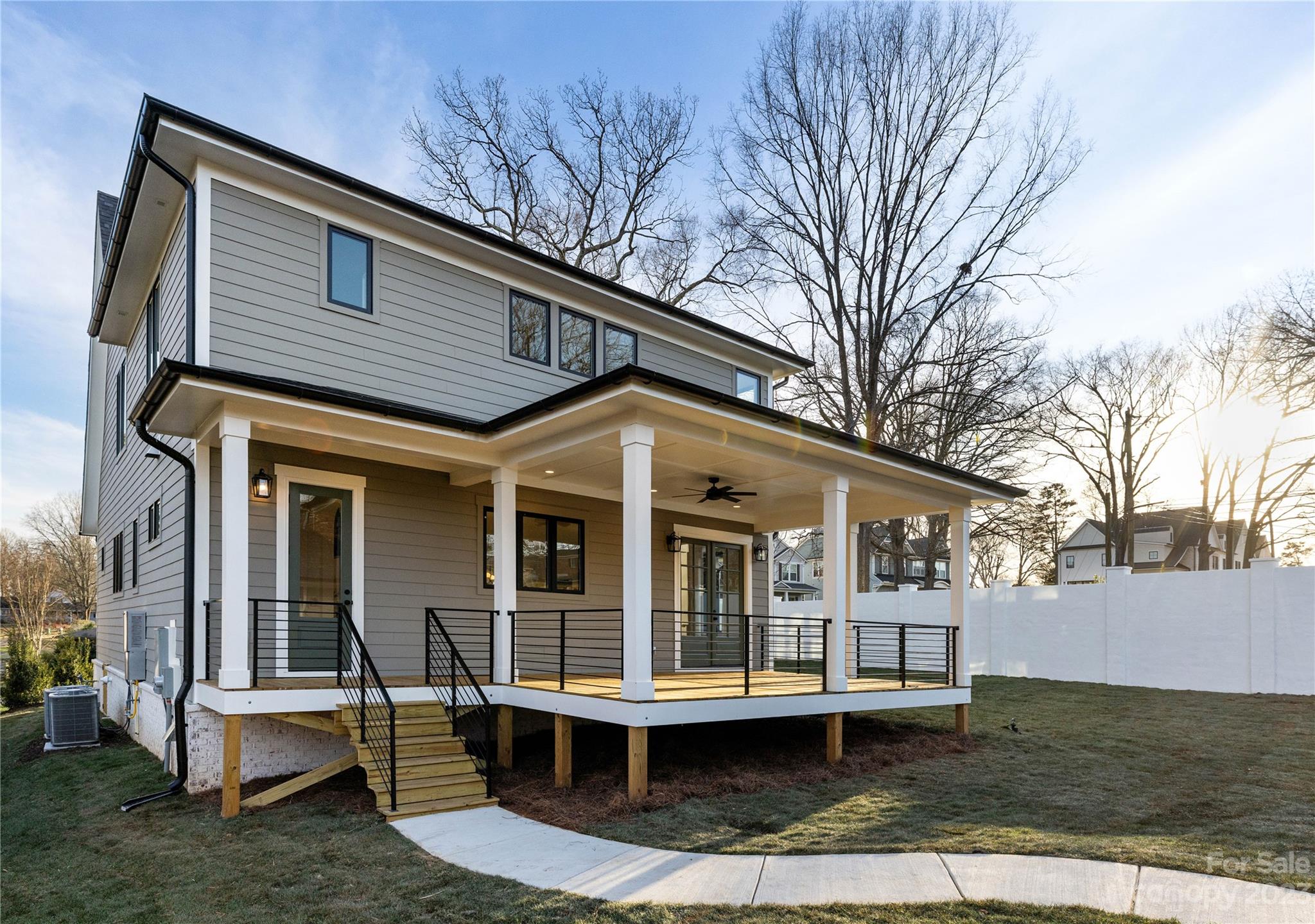 1001 Goshen Place