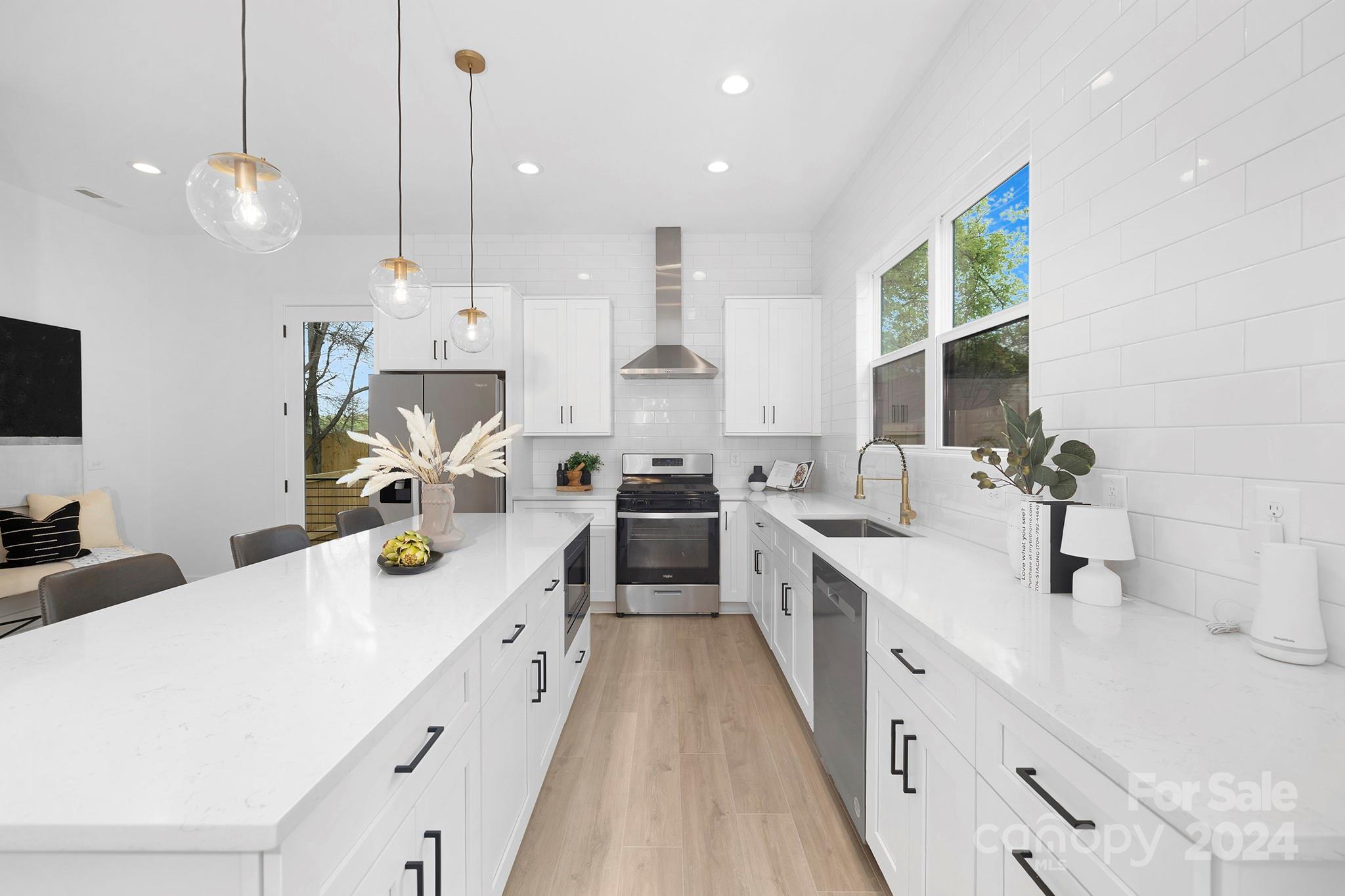 635 Tennyson Drive