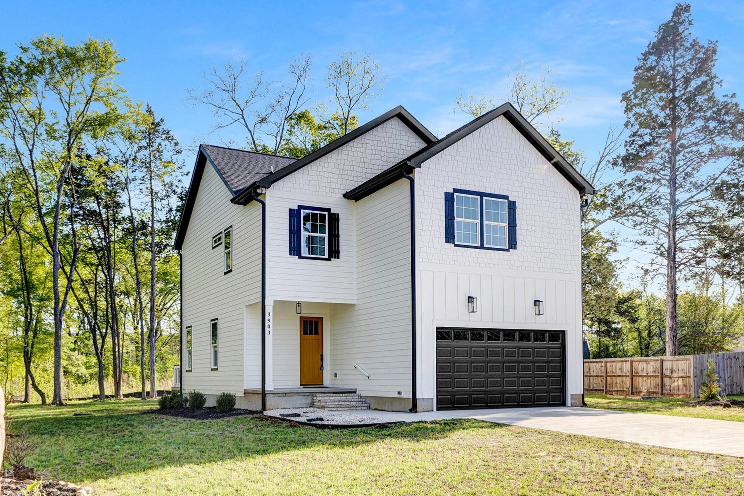 3903 Harrisburg Drive