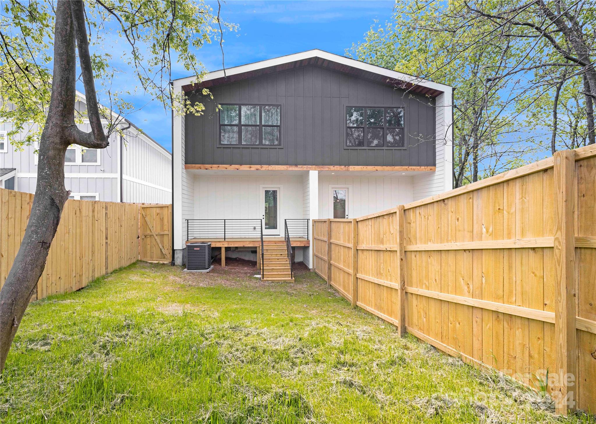 639 Tennyson Drive