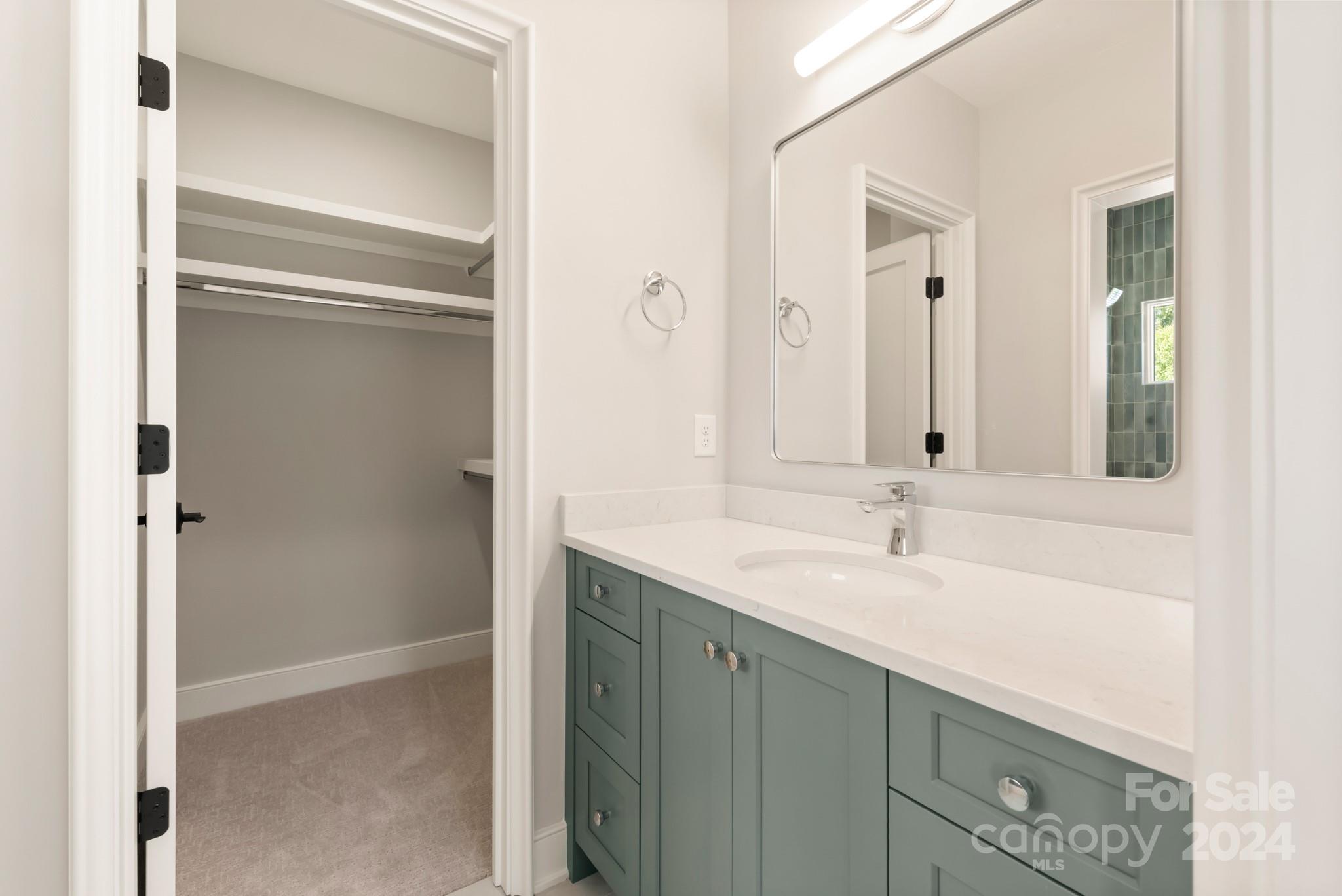 209 Crest Court