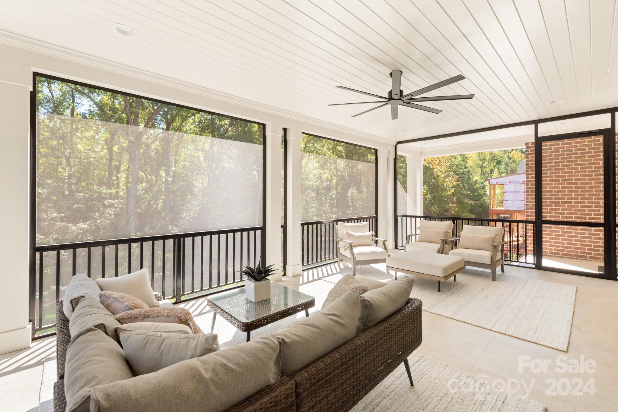 209 Crest Court