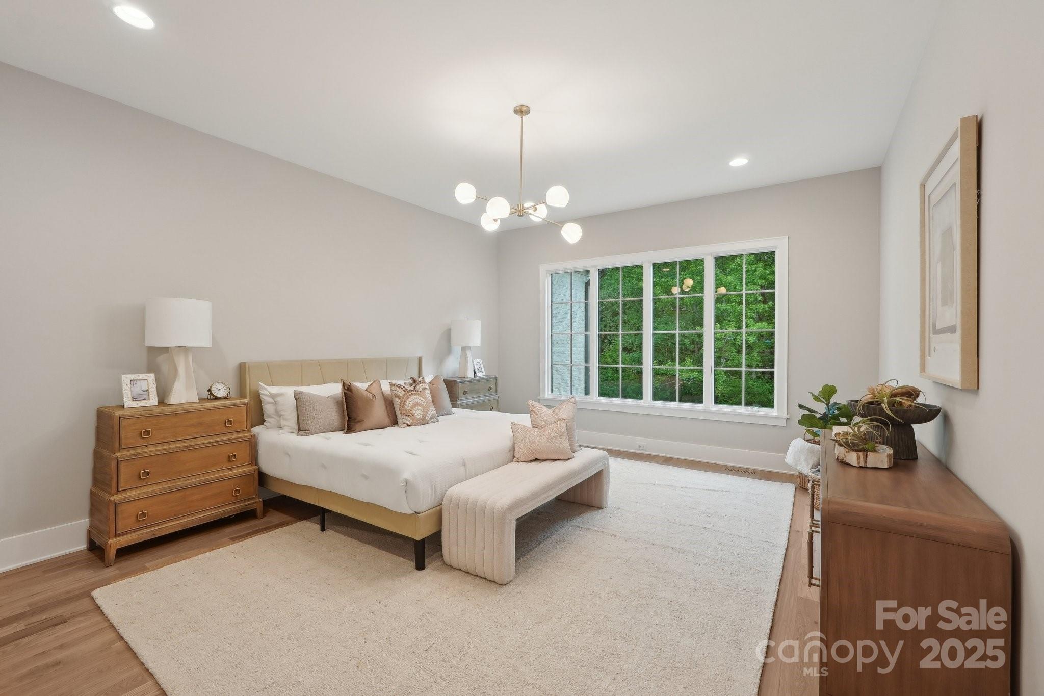 213 Crest Court