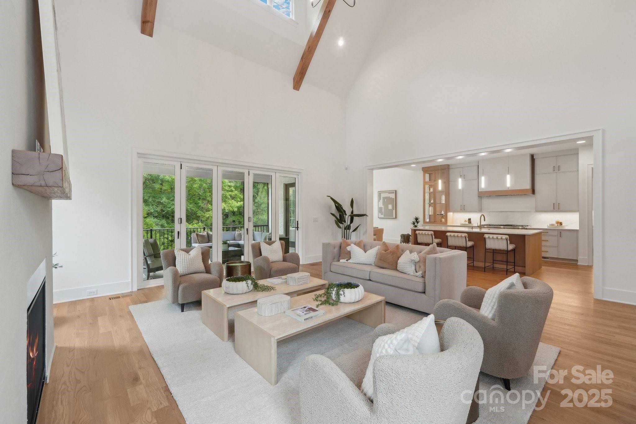 213 Crest Court