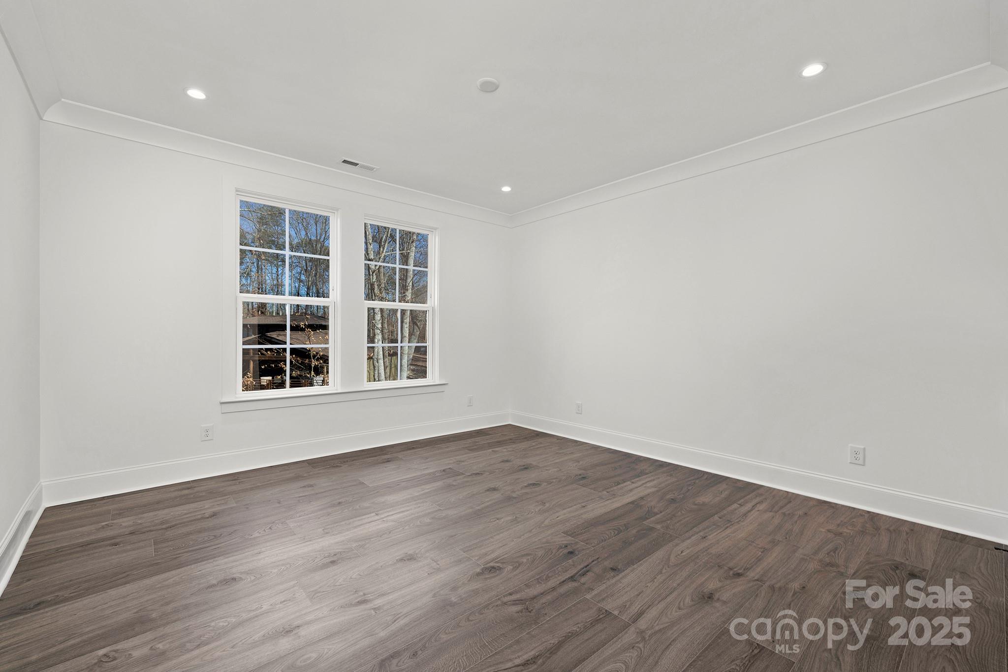 4609 Firethorn Court