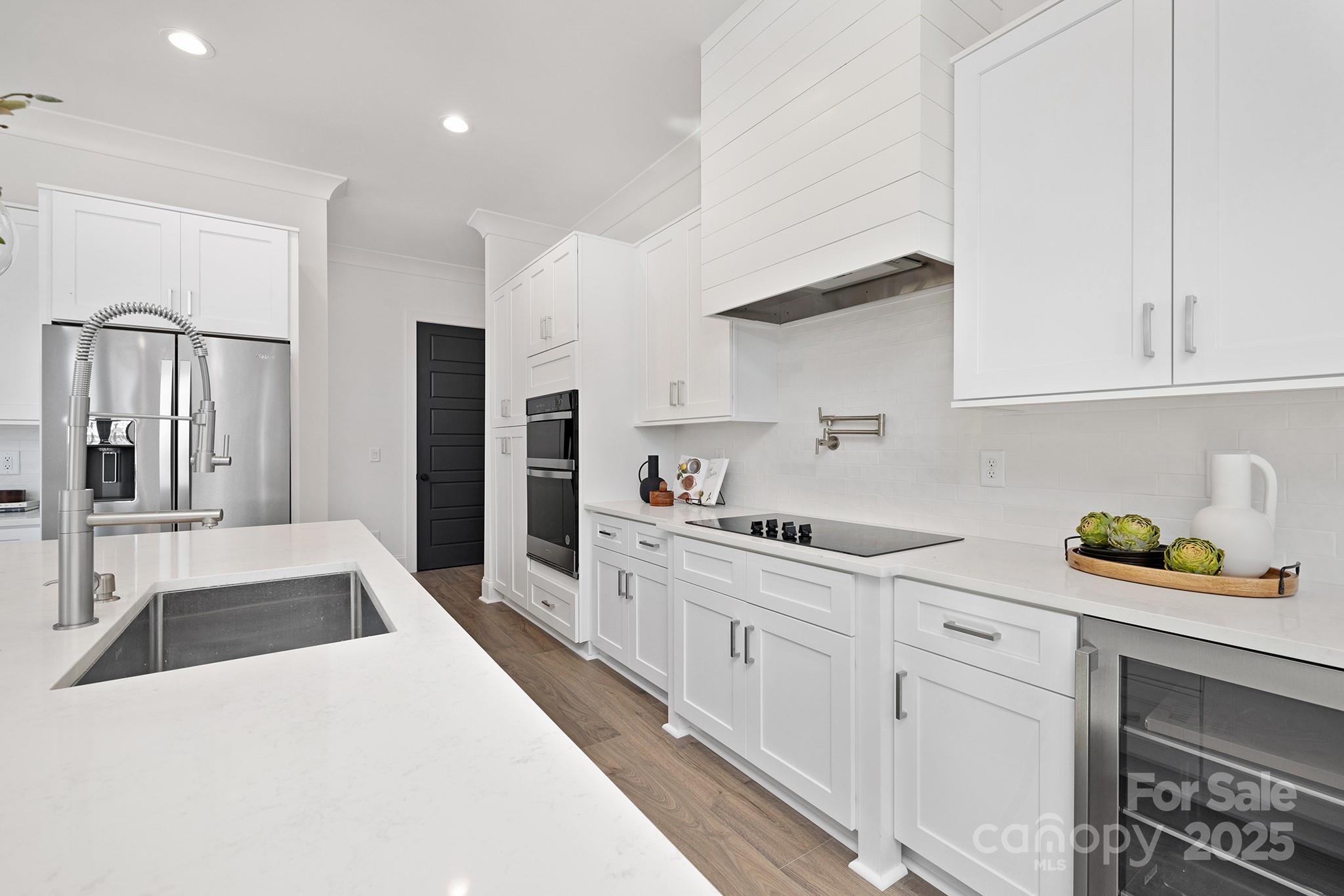 4609 Firethorn Court