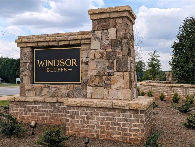2235 Windsor Bluffs Drive