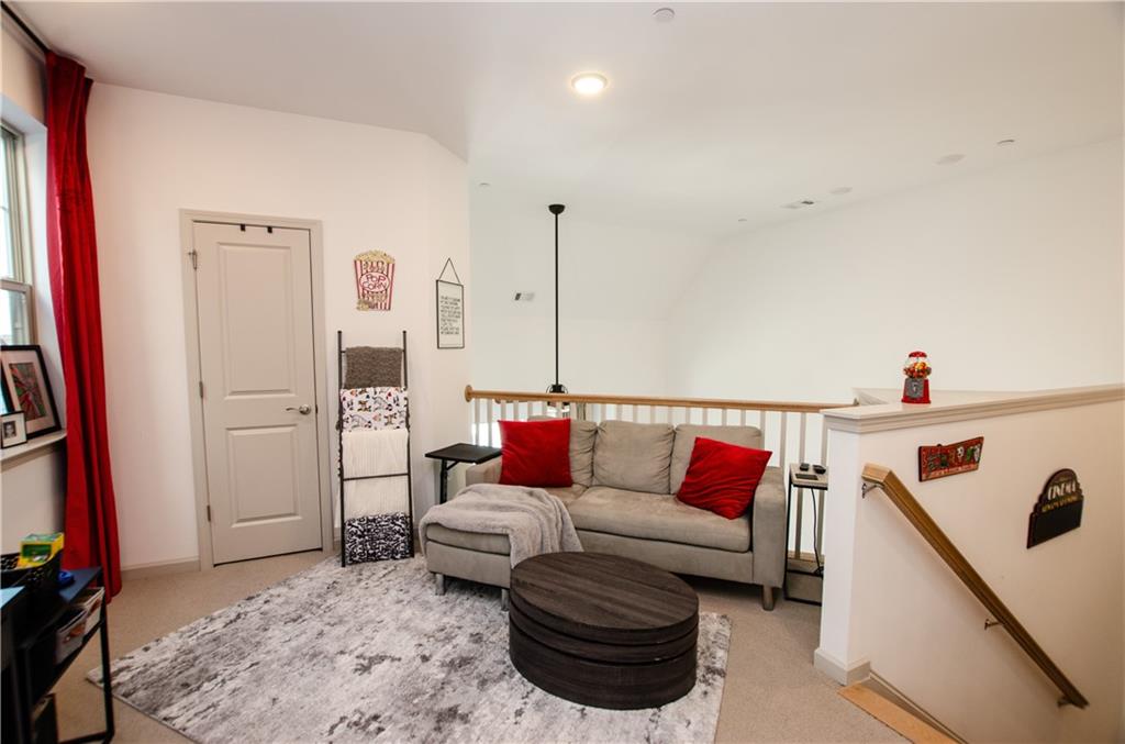 1005 Kirkland Circle