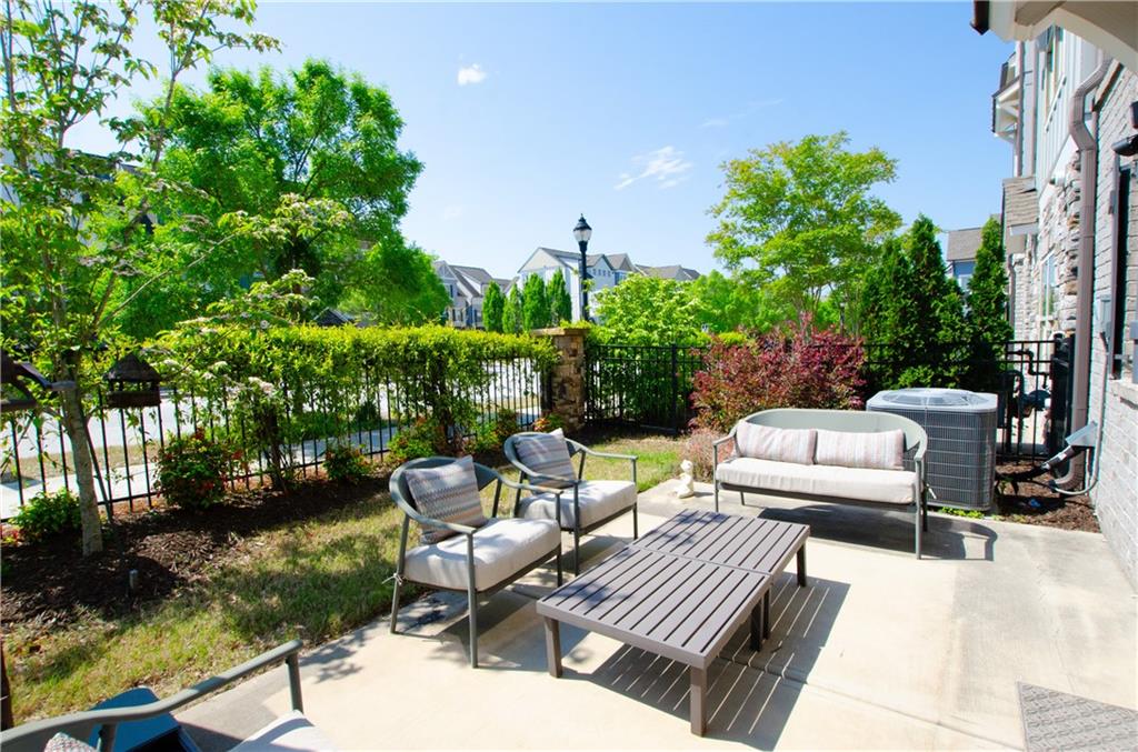 1005 Kirkland Circle
