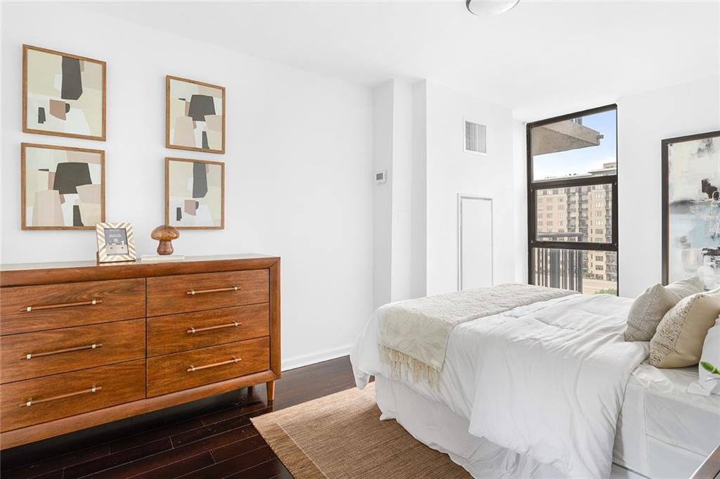 620 Peachtree Street NE Unit 1206